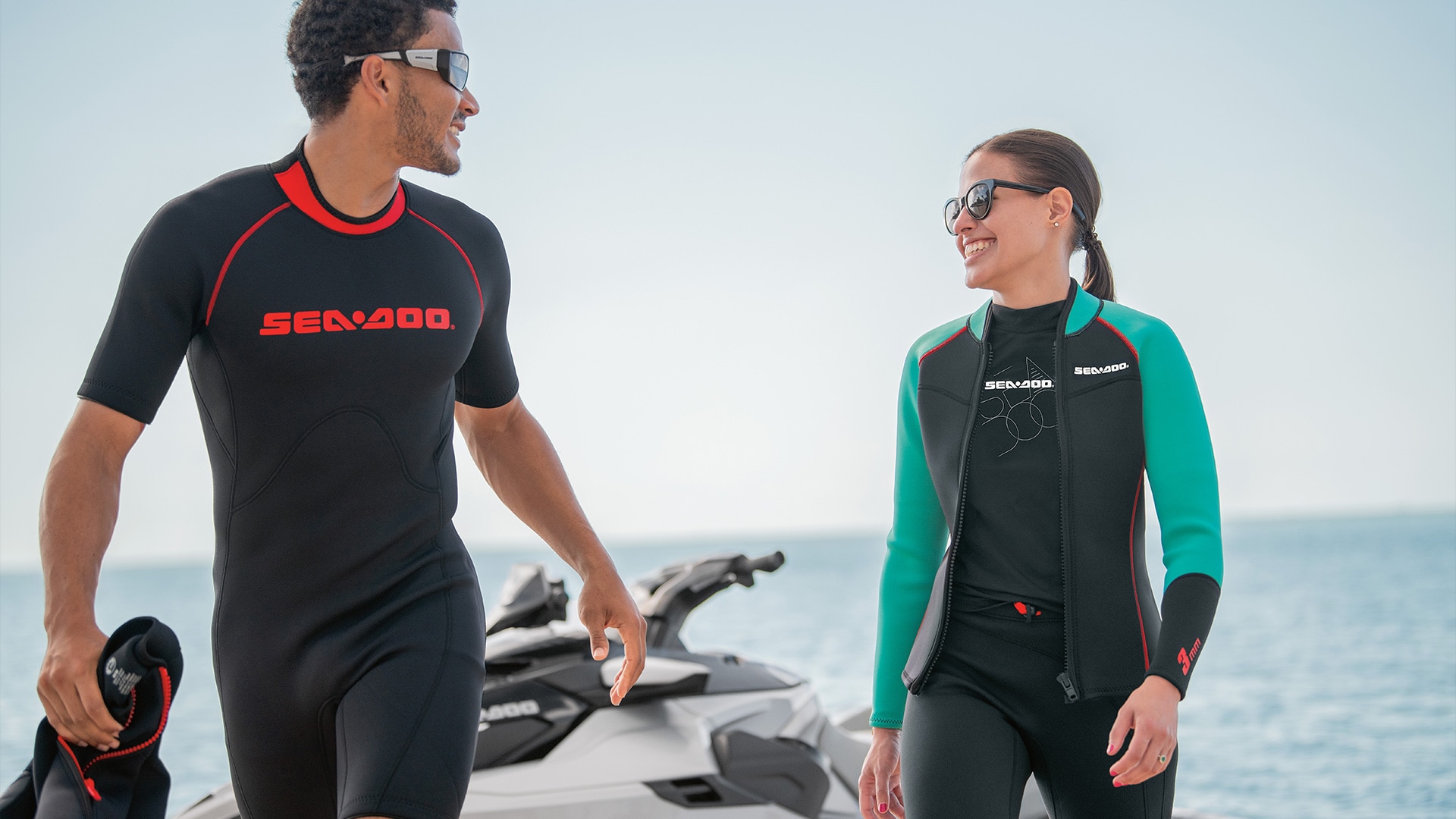 Що ви одягаєте, коли катаєтеся на Sea-Doo?